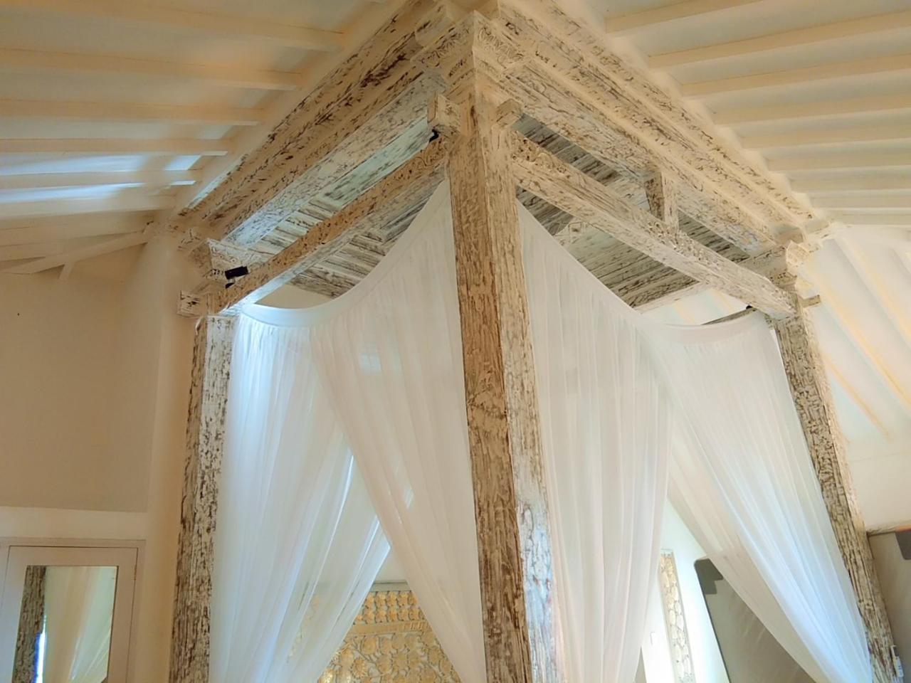 The Kayu Manis Villa Lovina  Exterior photo