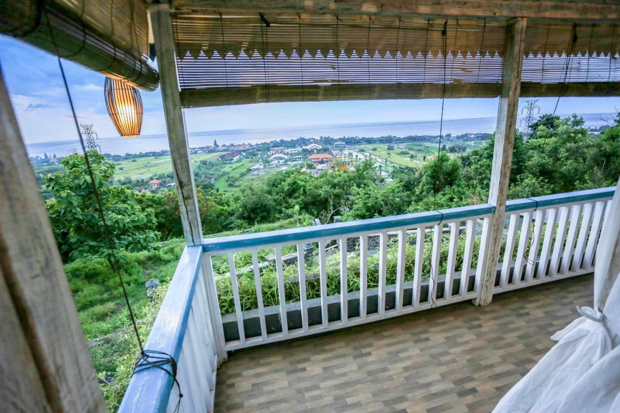 The Kayu Manis Villa Lovina  Exterior photo